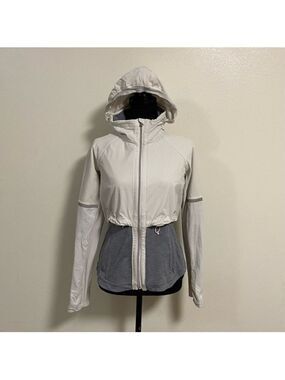 Athleta Jacket Women's size XS White Gray Quick Step Runners Jacket Reflective
